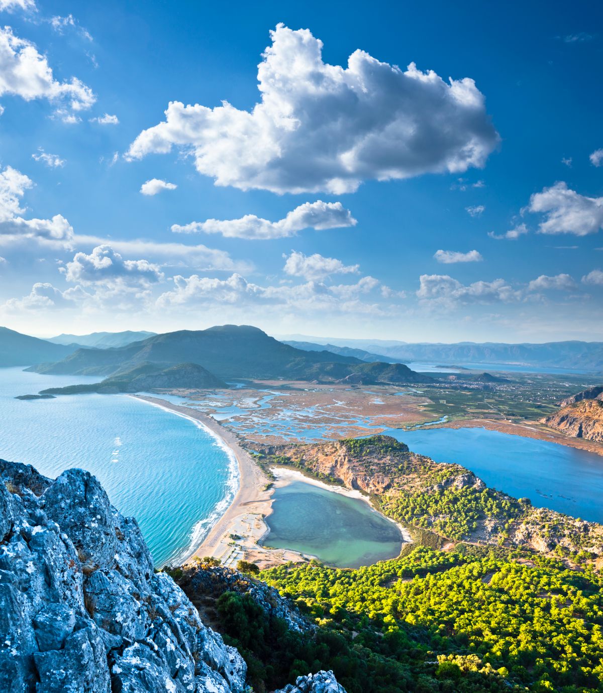 İztuzu sandbar seen from above with river on one side and sea on the other